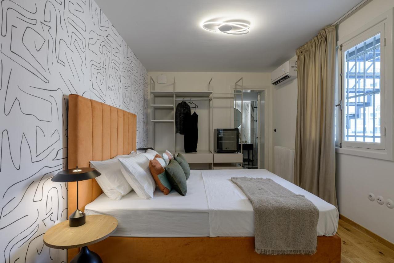 Meno Suite With Private Terrace - Jaccuzzi, Acropolis View Athens Ngoại thất bức ảnh